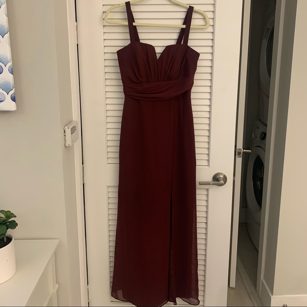 Bridesmaid Dress Dessy After Six Bordeaux size 4